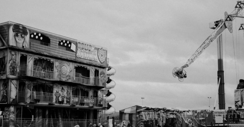 Themes - Black and white photo of a construction site